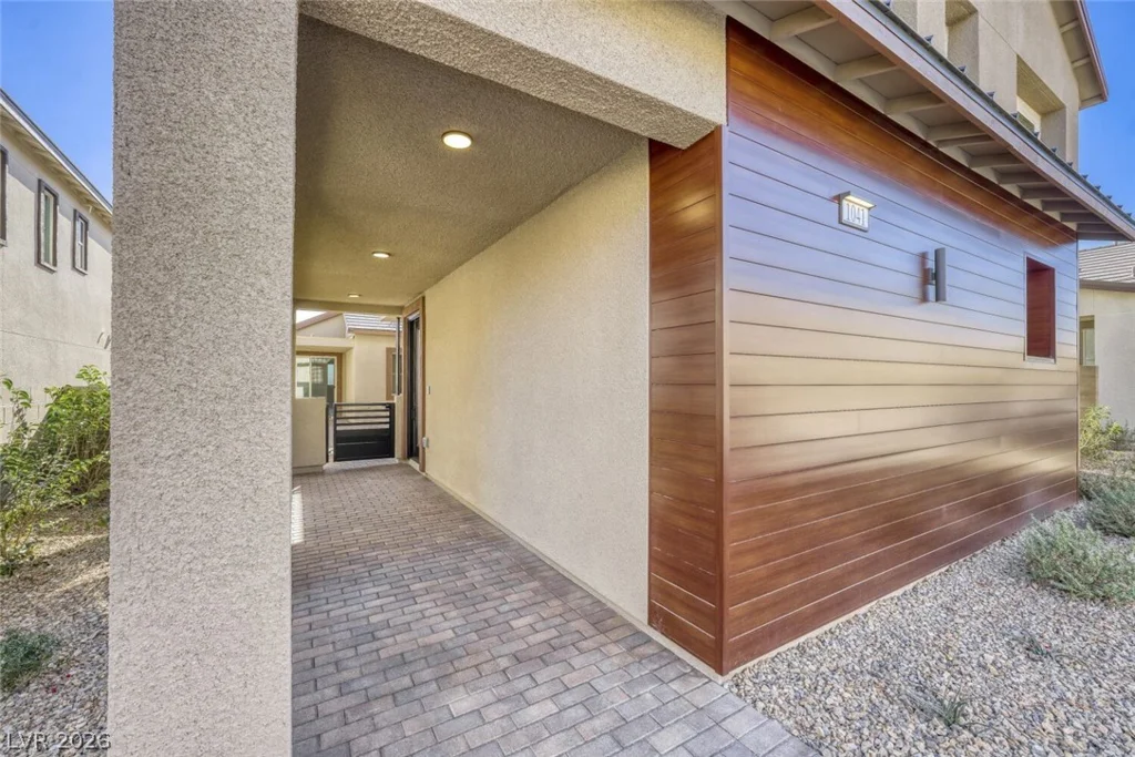 1041 Soaring Sage, Las Vegas, NV 89138