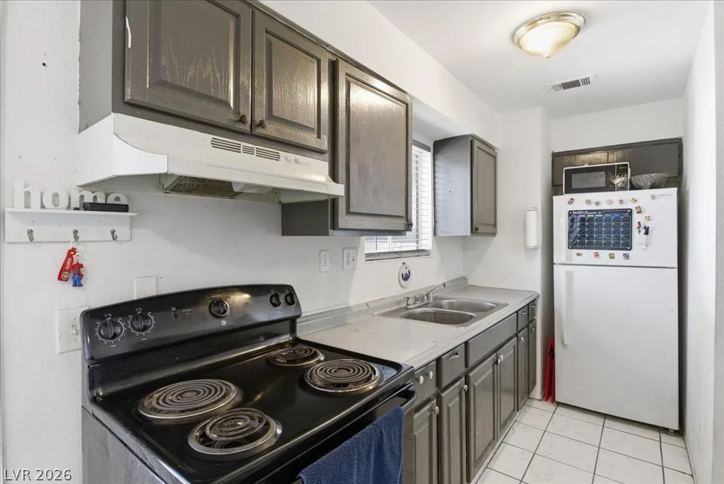 4691 Mill Valley, Las Vegas, NV 89120