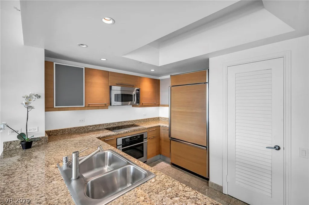 322 Karen, Las Vegas, NV 89109
