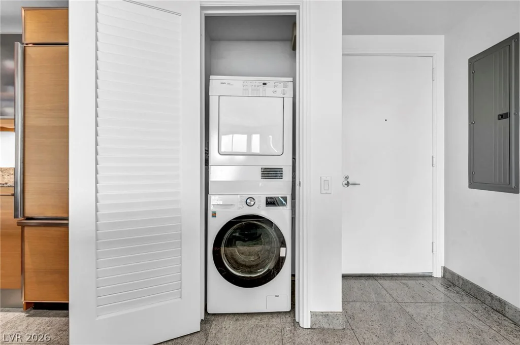 322 Karen, Las Vegas, NV 89109