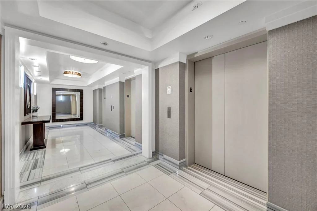 322 Karen, Las Vegas, NV 89109