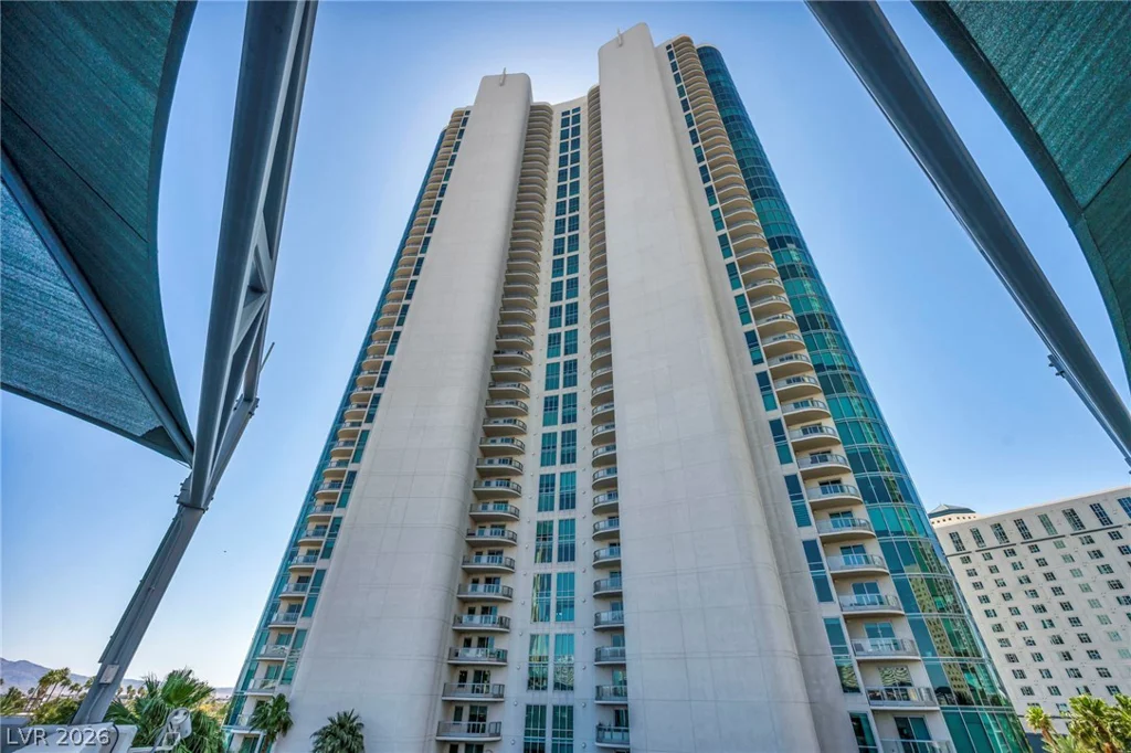 322 Karen, Las Vegas, NV 89109