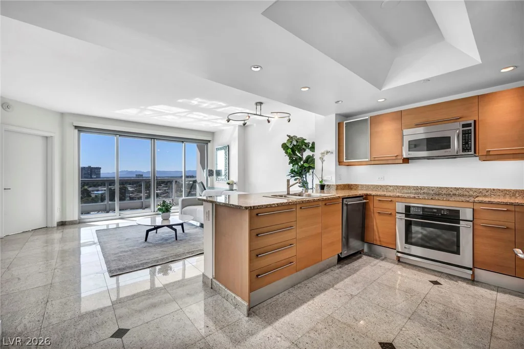 322 Karen, Las Vegas, NV 89109
