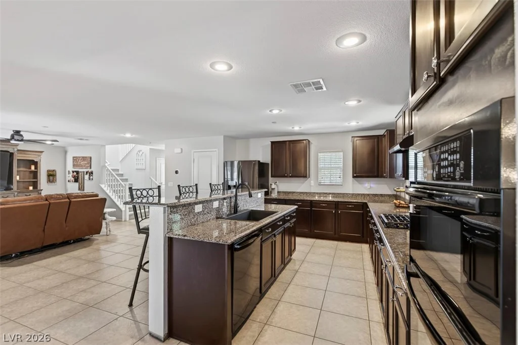3232 Romanesque Art, Henderson, NV 89044