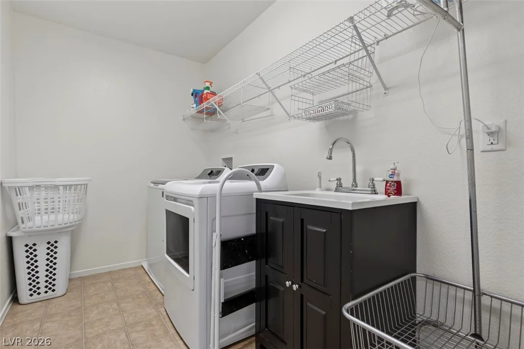 3232 Romanesque Art, Henderson, NV 89044