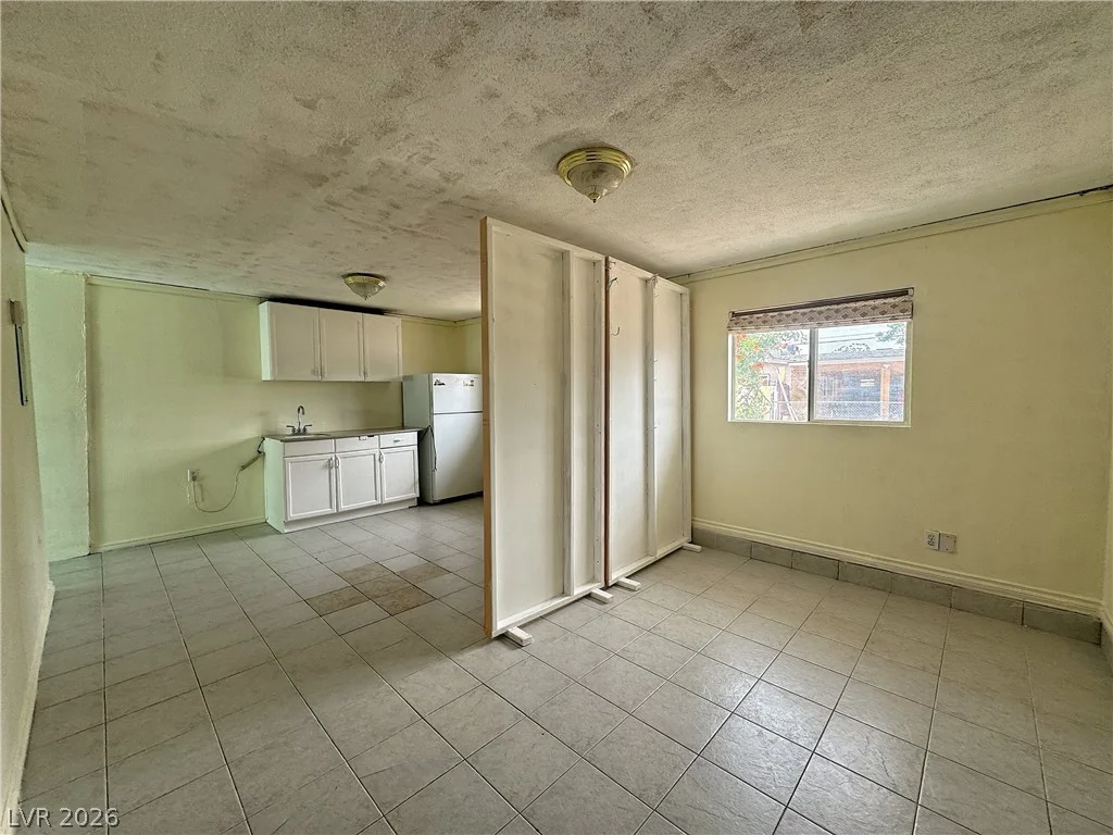 4108 El Cederal, Las Vegas, NV 89102