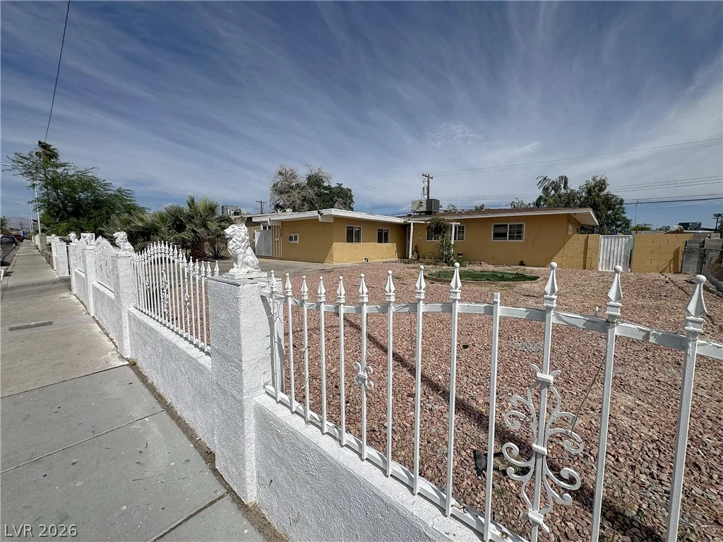 4108 El Cederal, Las Vegas, NV 89102