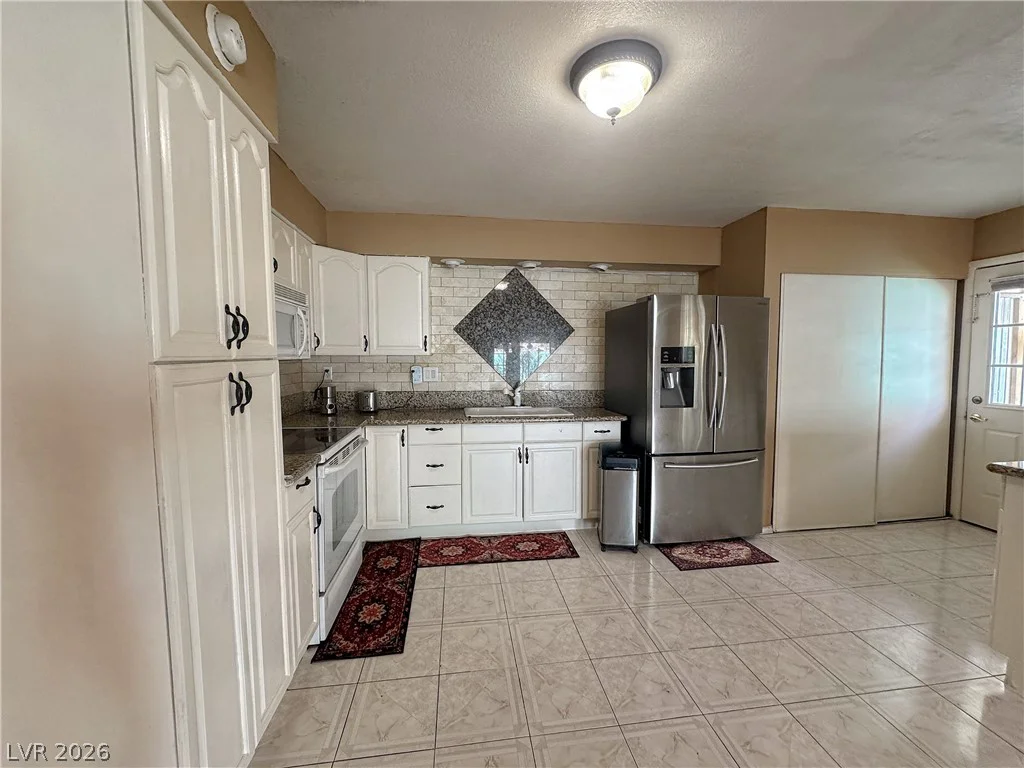 4108 El Cederal, Las Vegas, NV 89102