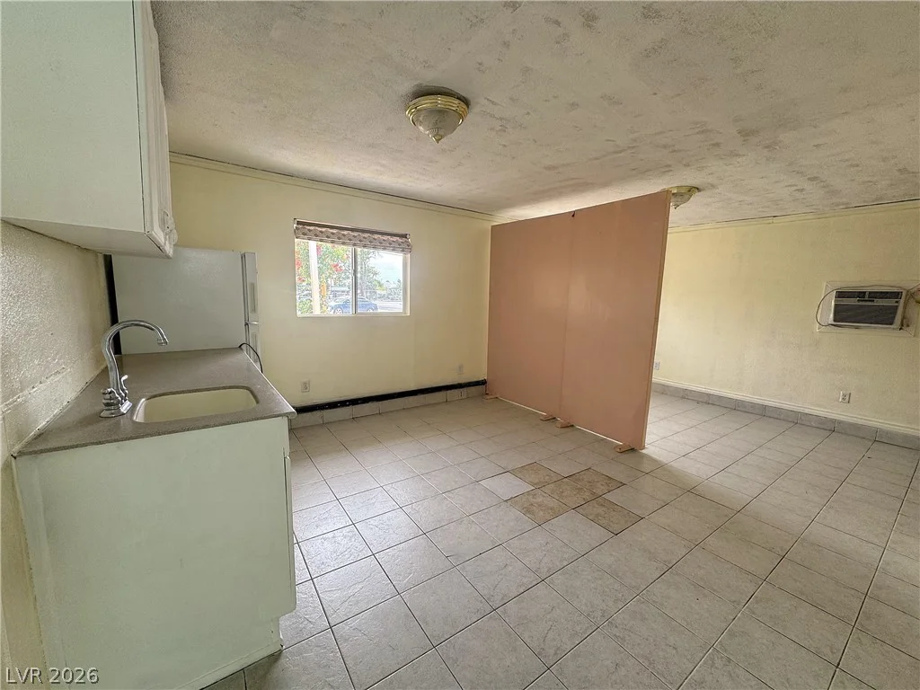 4108 El Cederal, Las Vegas, NV 89102