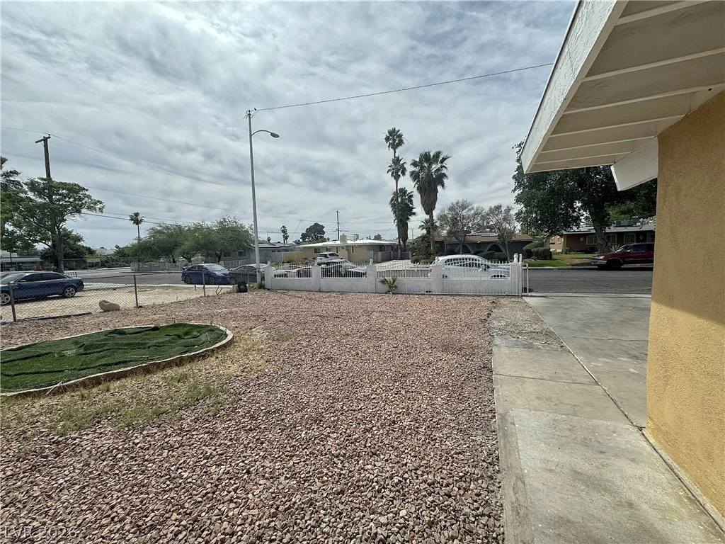 4108 El Cederal, Las Vegas, NV 89102