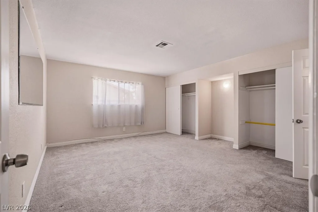 3221 Rochelle, Las Vegas, NV 89121