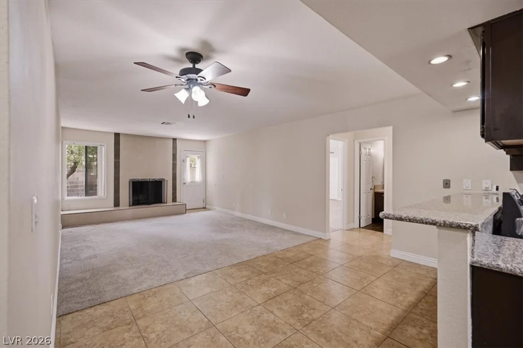 3221 Rochelle, Las Vegas, NV 89121
