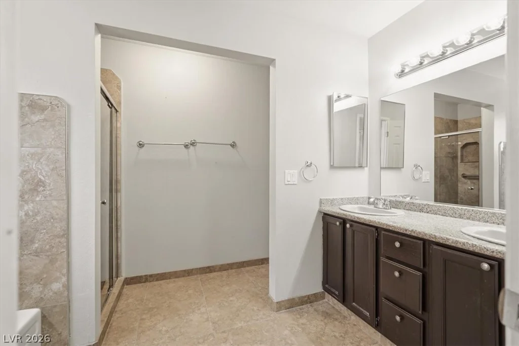3221 Rochelle, Las Vegas, NV 89121