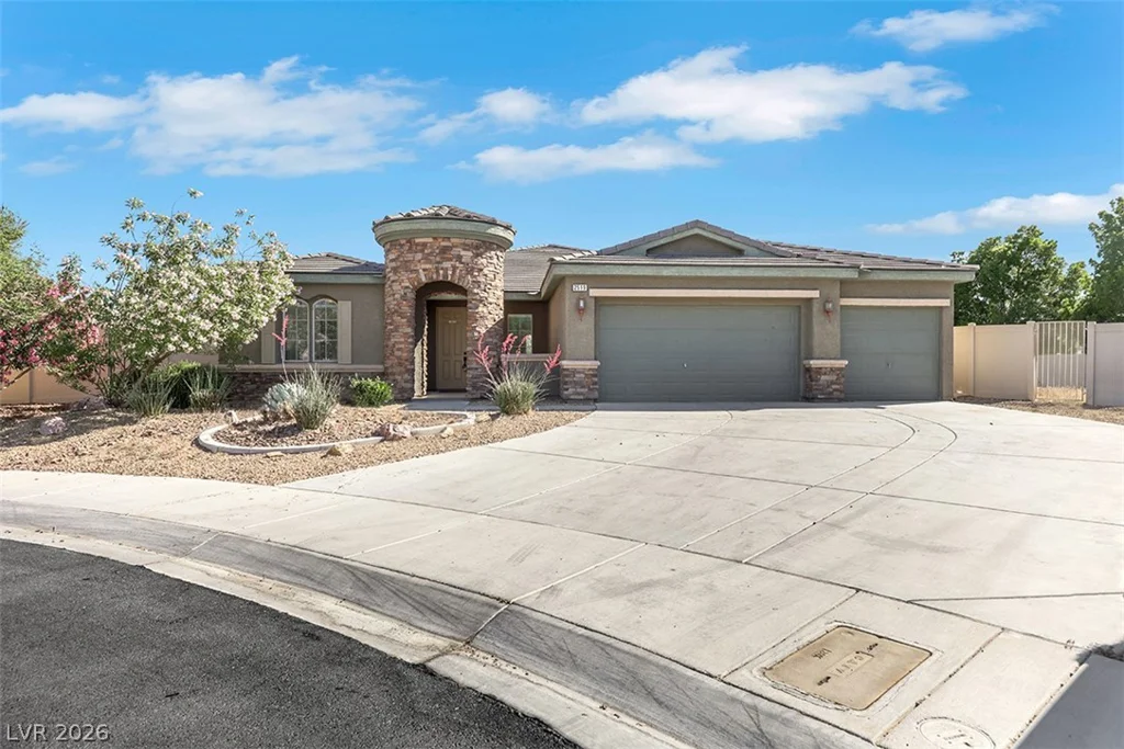 2519 Sparrow, Pahrump, NV 89048