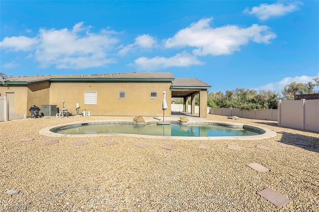 2519 Sparrow, Pahrump, NV 89048