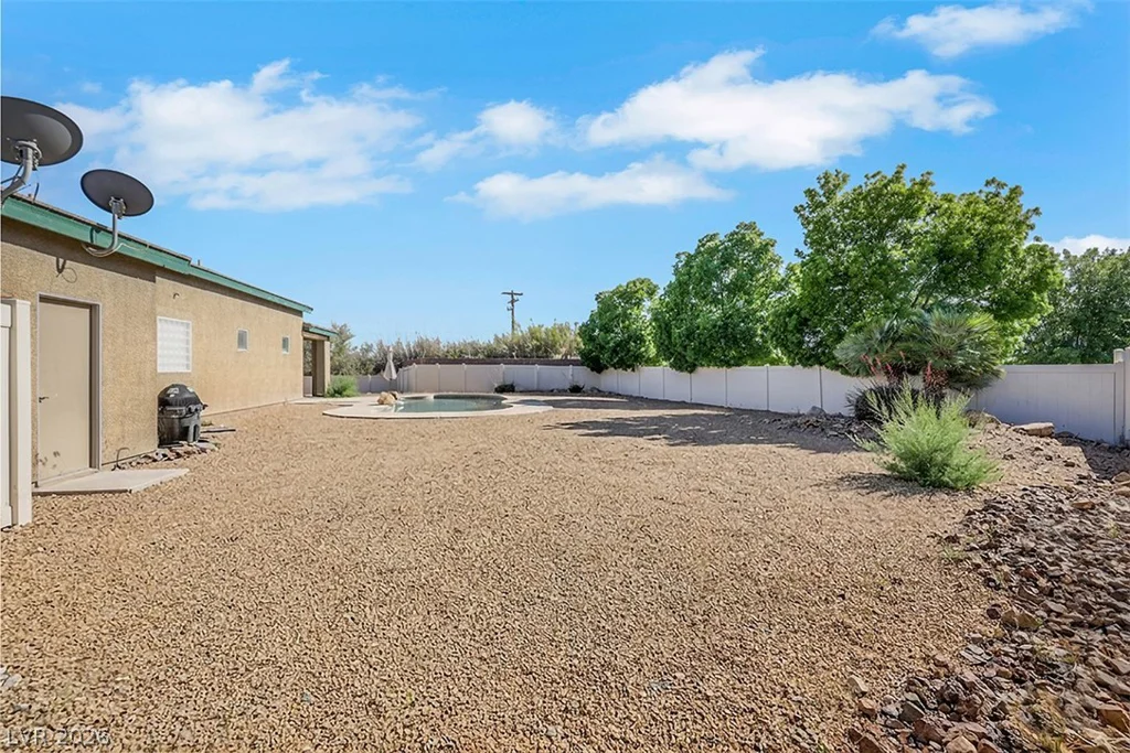 2519 Sparrow, Pahrump, NV 89048