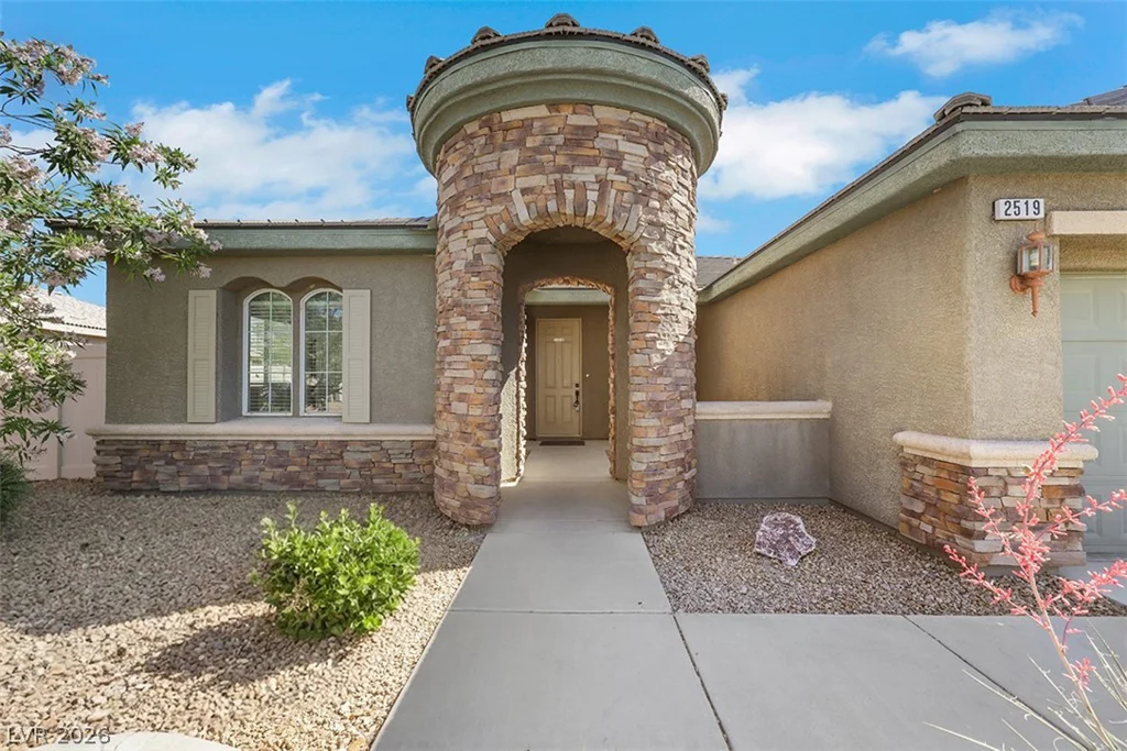 2519 Sparrow, Pahrump, NV 89048