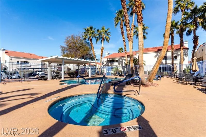 2725 Nellis, Las Vegas, NV 89121