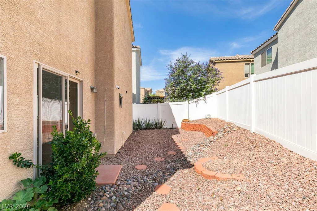 5260 Fire Night, Las Vegas, NV 89122