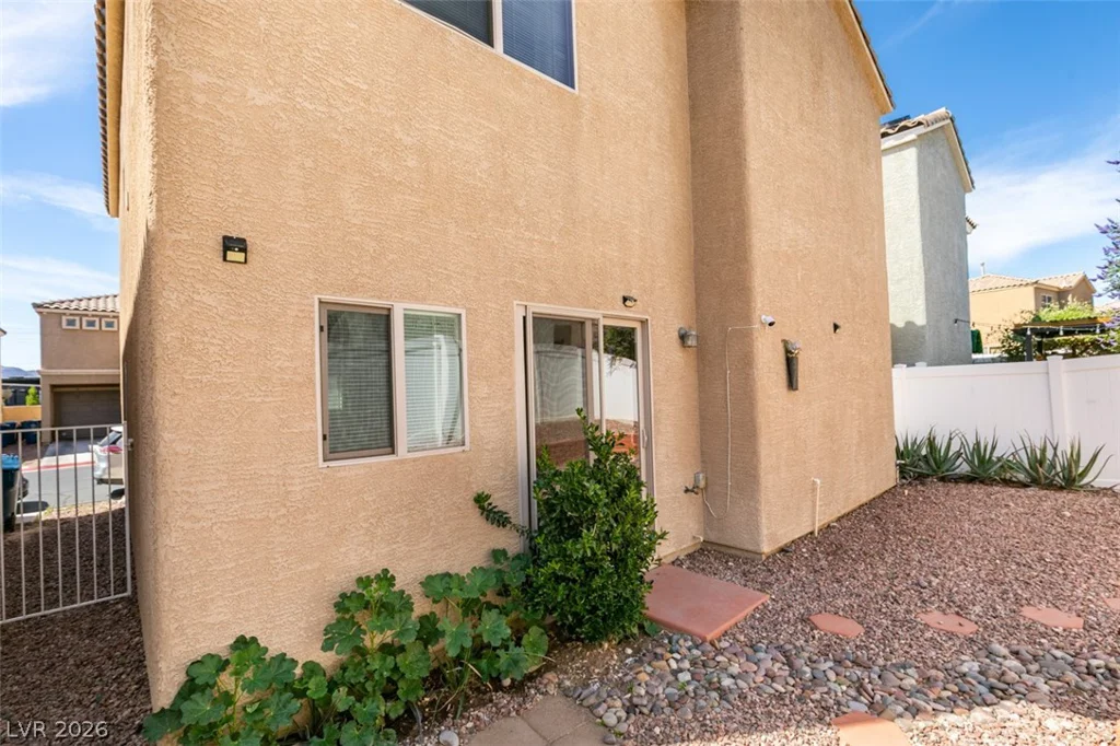5260 Fire Night, Las Vegas, NV 89122