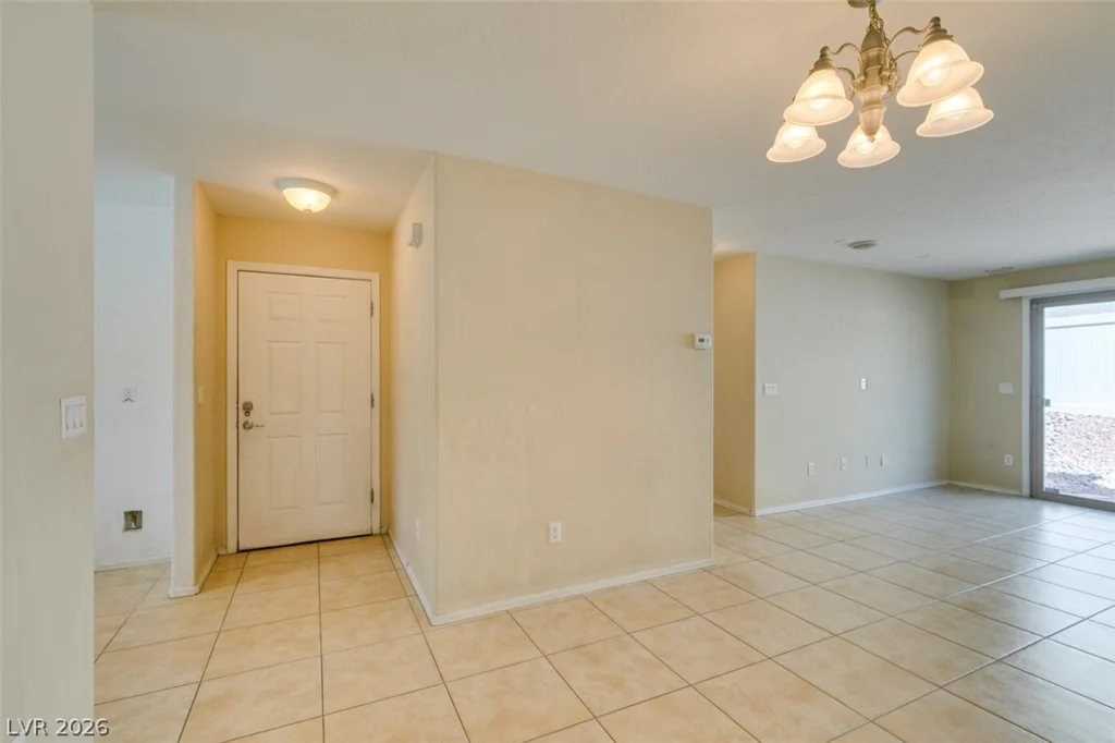 5260 Fire Night, Las Vegas, NV 89122