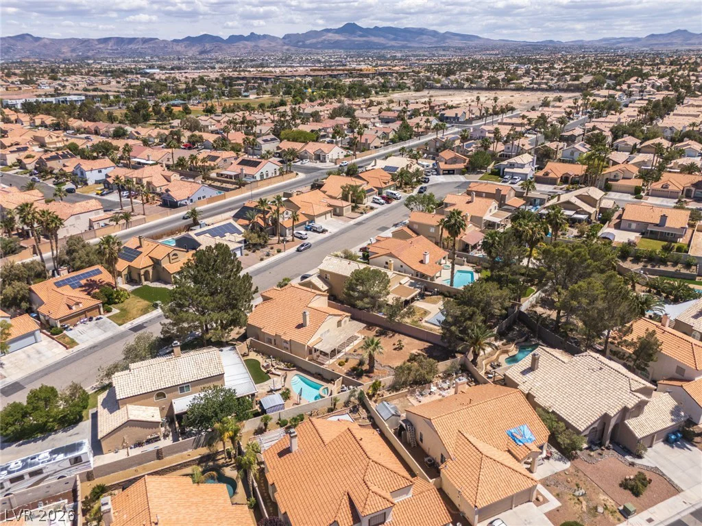 8199 Wildfire, Las Vegas, NV 89123