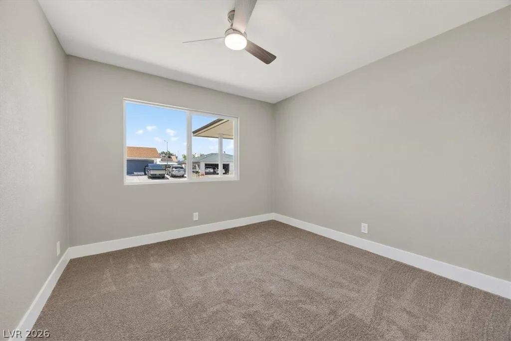 7725 Genzer, Las Vegas, NV 89145