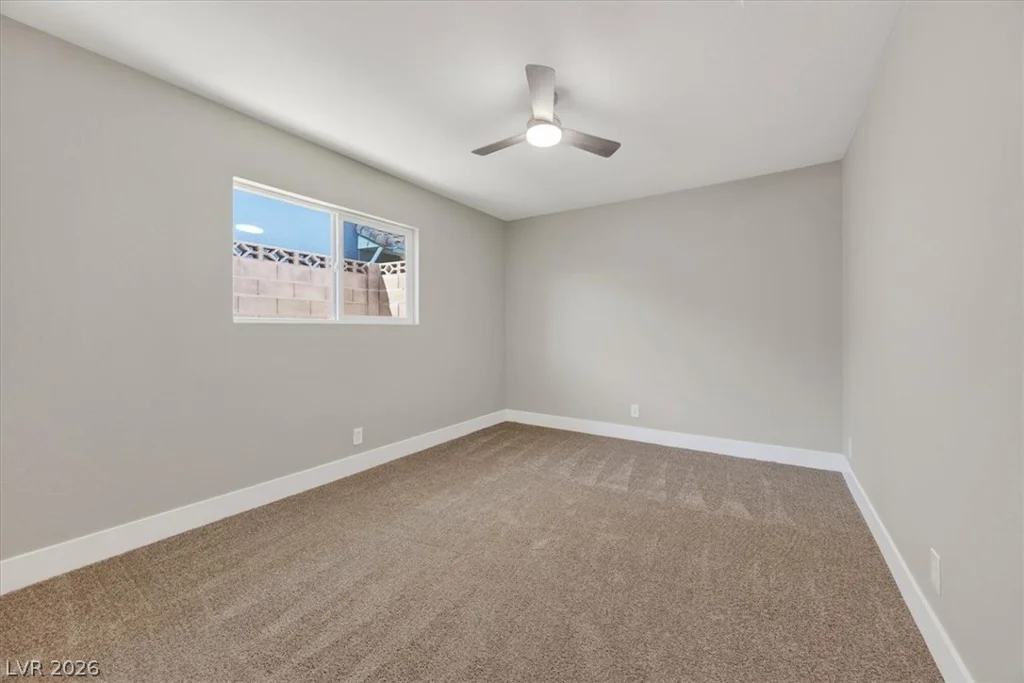 7725 Genzer, Las Vegas, NV 89145