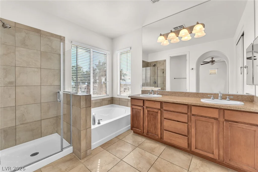 2478 Cordoba Bluff, Las Vegas, NV 89135
