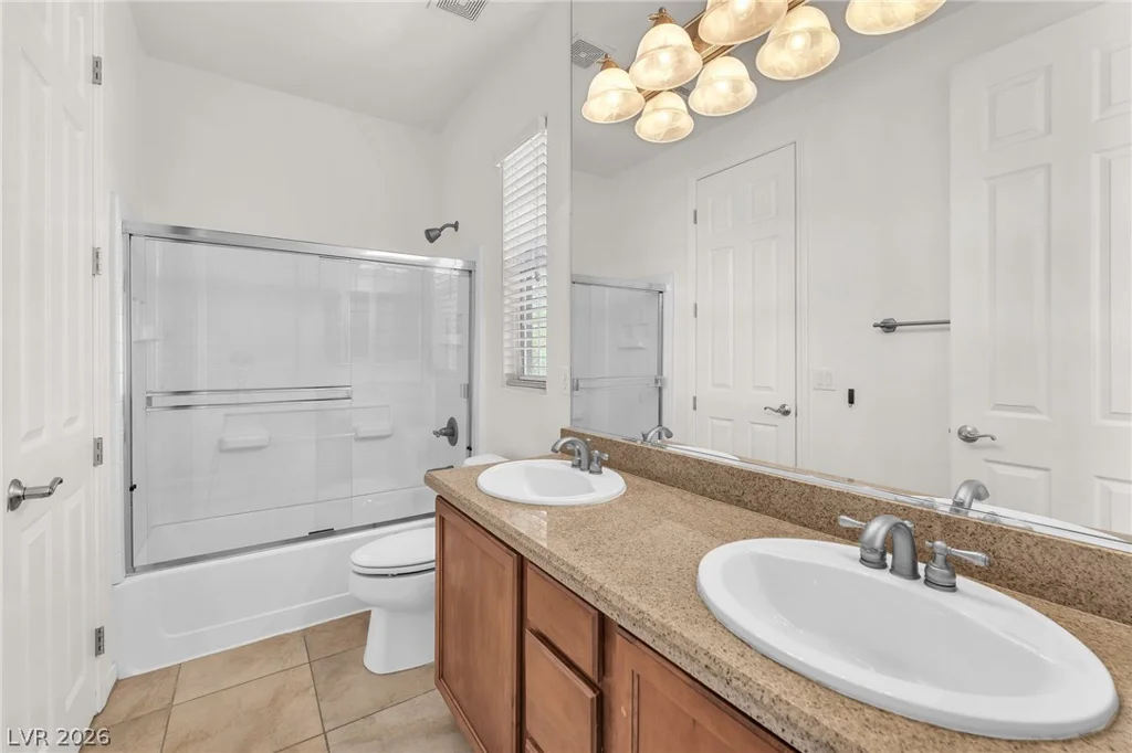 2478 Cordoba Bluff, Las Vegas, NV 89135
