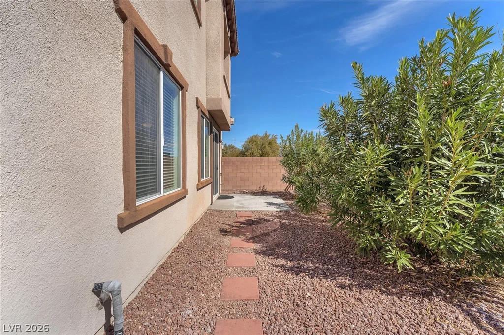 2478 Cordoba Bluff, Las Vegas, NV 89135
