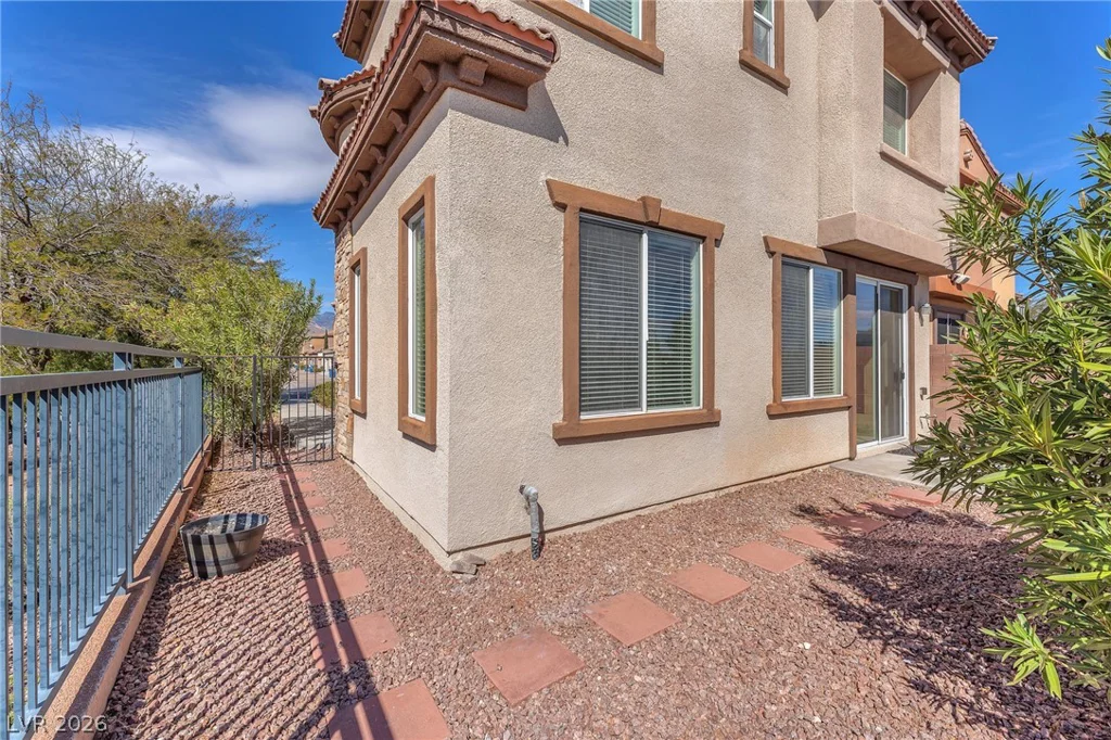 2478 Cordoba Bluff, Las Vegas, NV 89135