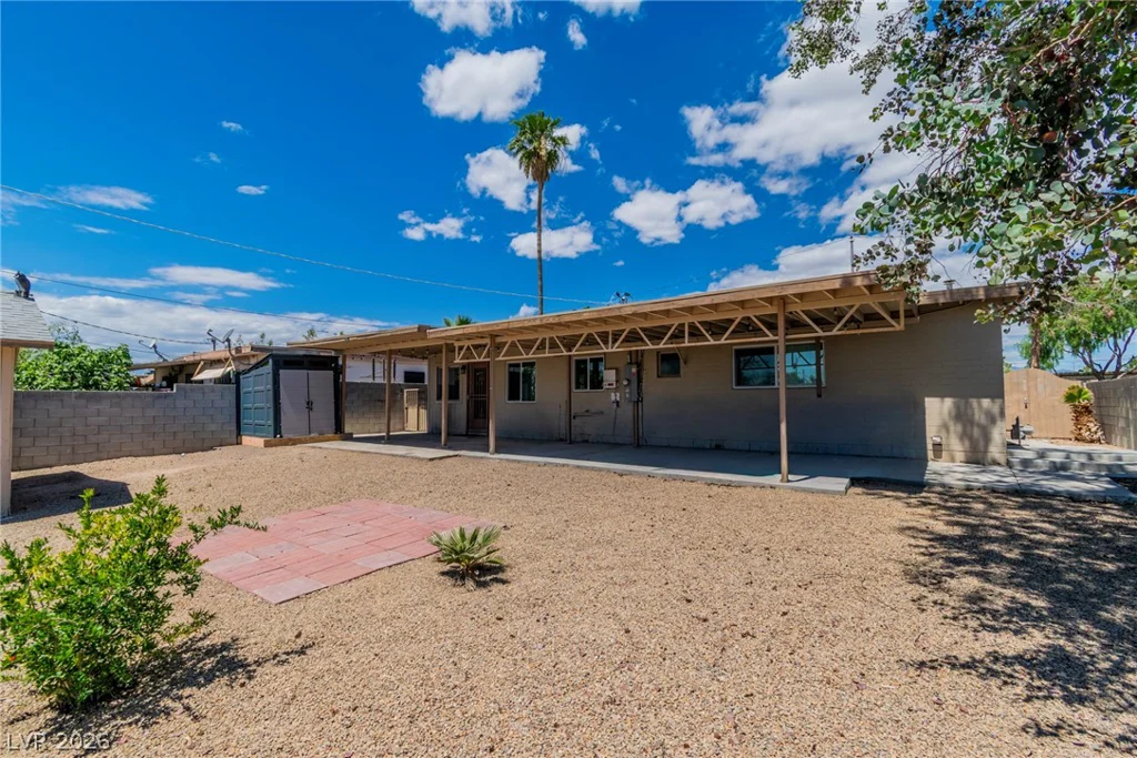 1417 Piper, North Las Vegas, NV 89030