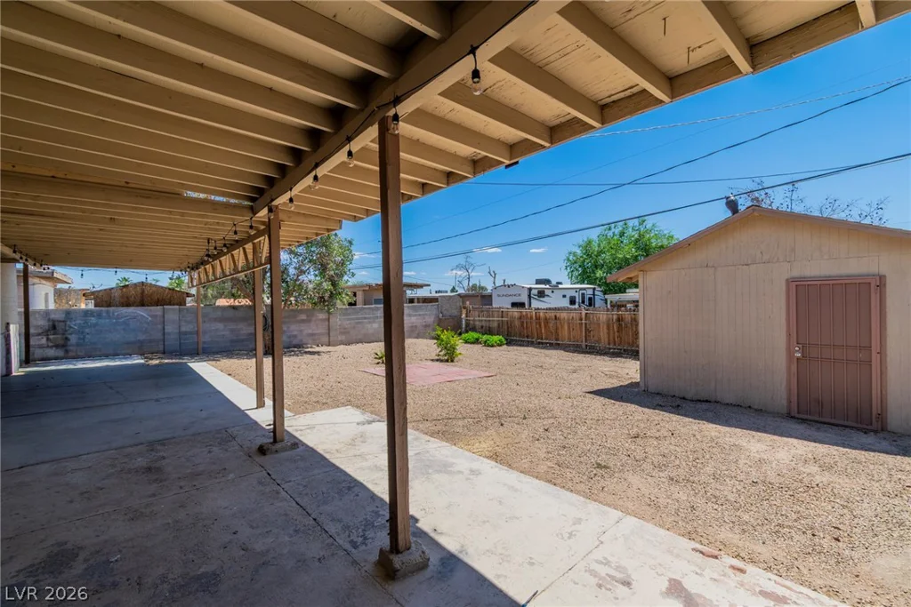 1417 Piper, North Las Vegas, NV 89030