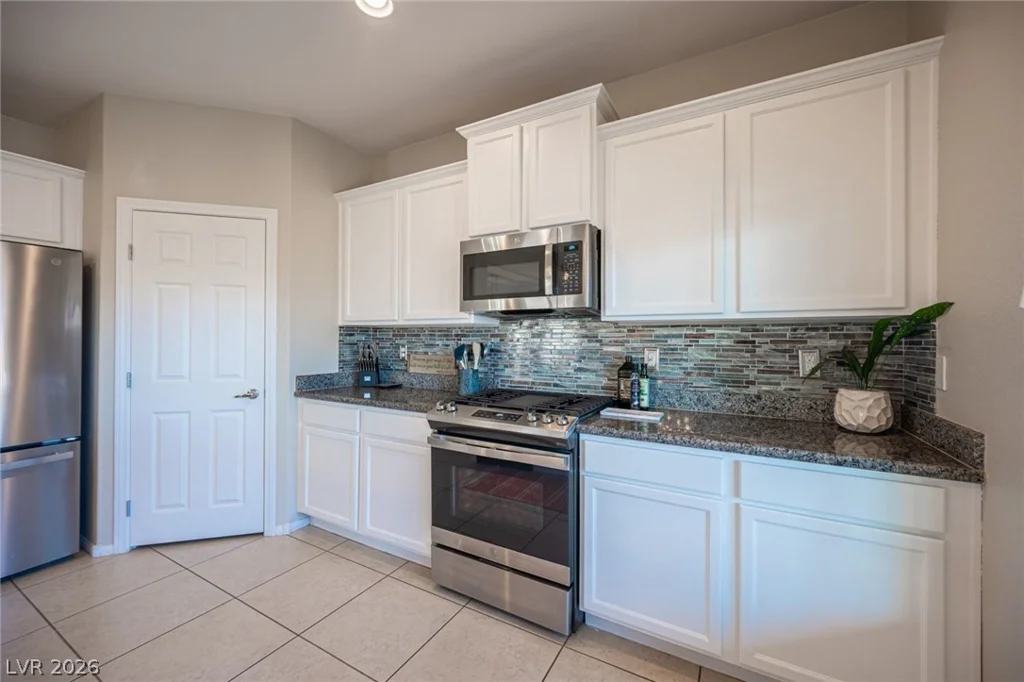 9226 Apollo Heights, Las Vegas, NV 89149