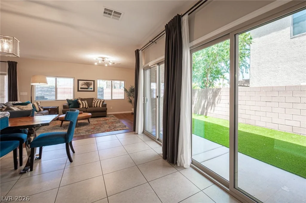 9226 Apollo Heights, Las Vegas, NV 89149