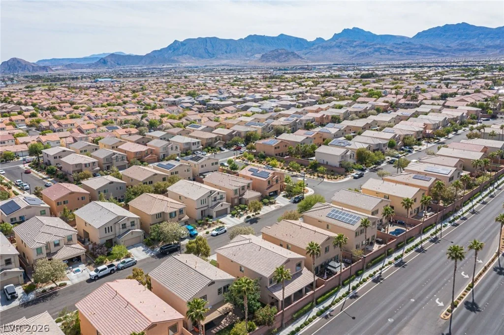 9226 Apollo Heights, Las Vegas, NV 89149