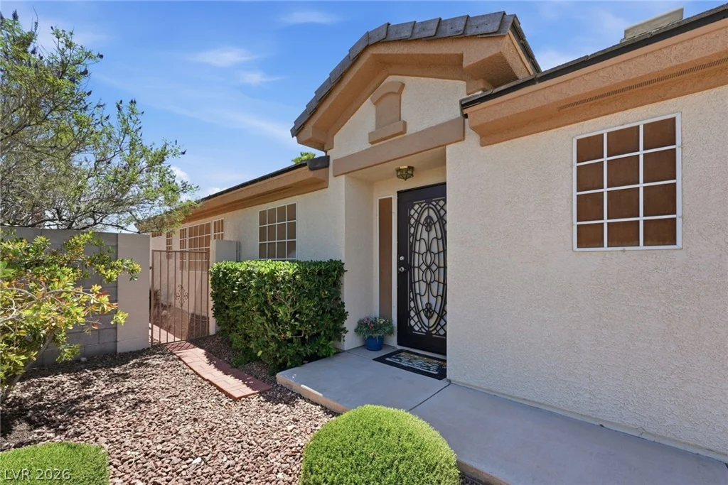 9357 Willow Meadow, Las Vegas, NV 89129