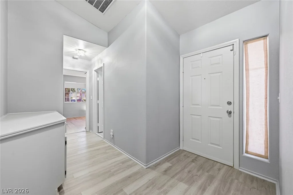 9357 Willow Meadow, Las Vegas, NV 89129