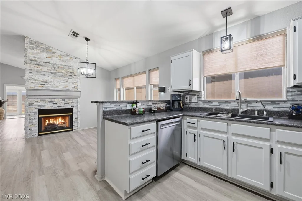 9357 Willow Meadow, Las Vegas, NV 89129