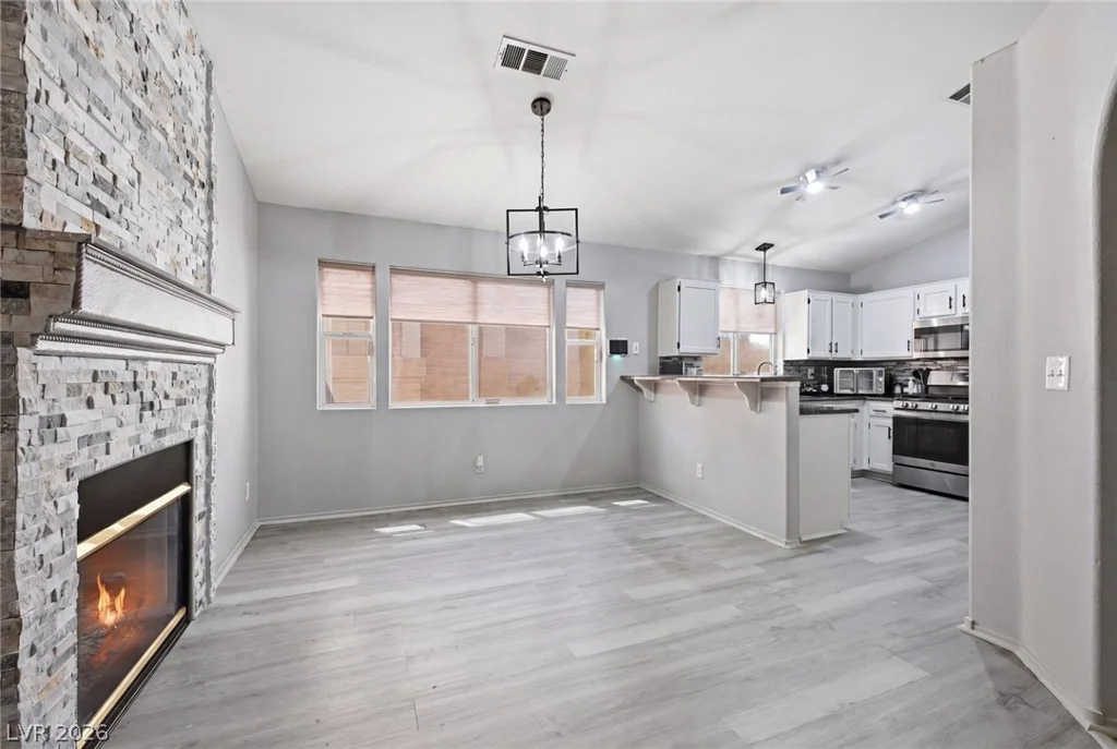 9357 Willow Meadow, Las Vegas, NV 89129
