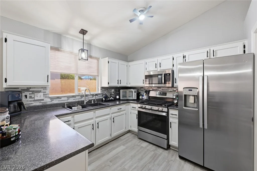9357 Willow Meadow, Las Vegas, NV 89129