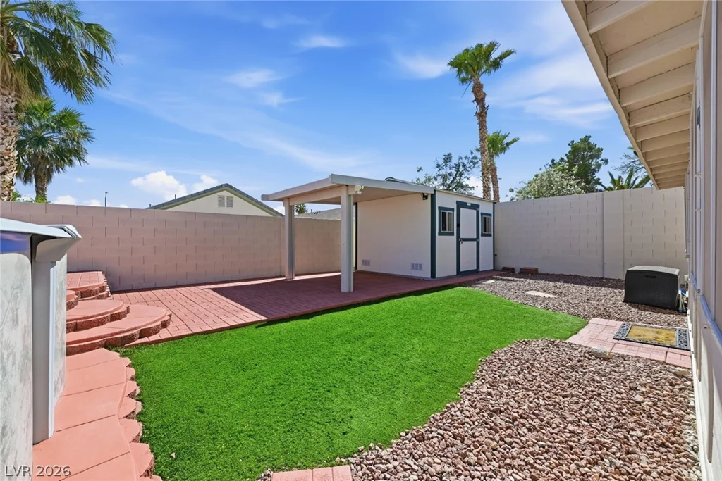 9357 Willow Meadow, Las Vegas, NV 89129
