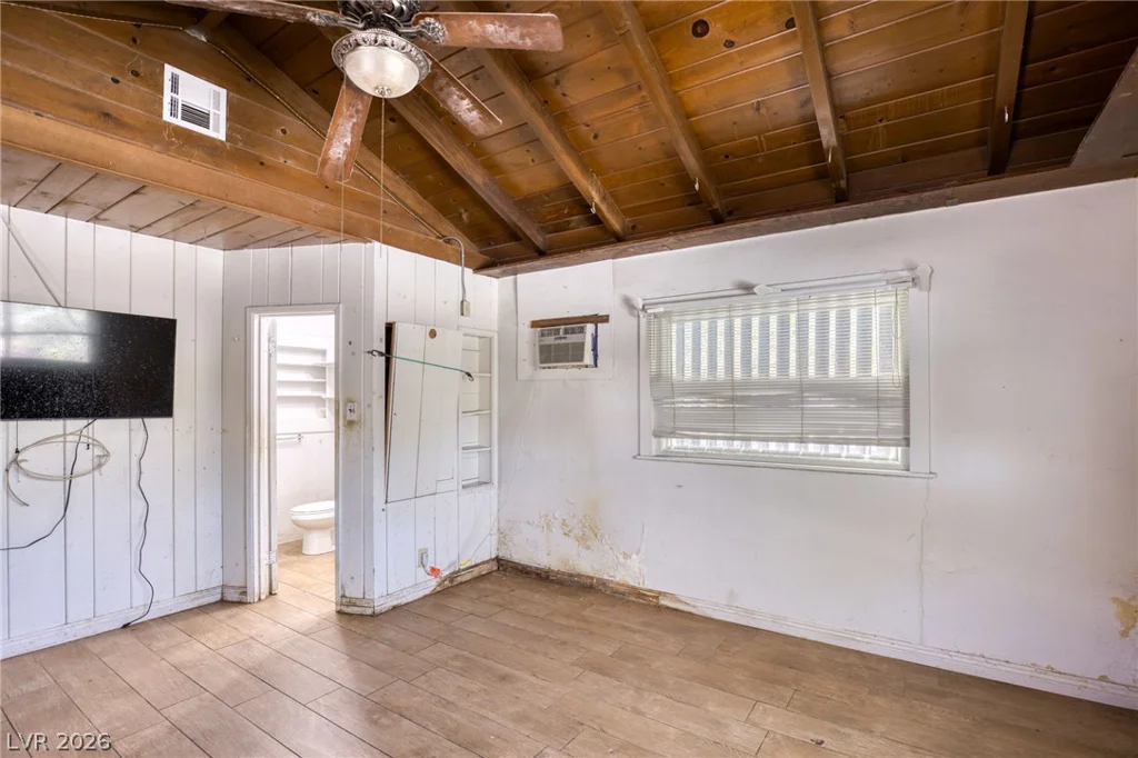 1200 OAK TREE, Las Vegas, NV 89108