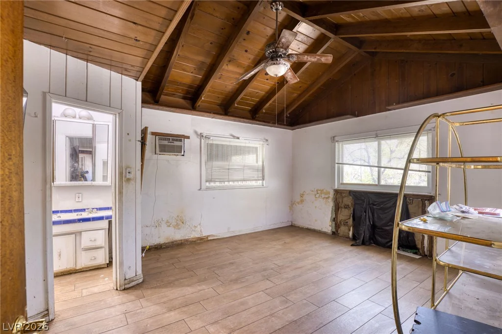 1200 OAK TREE, Las Vegas, NV 89108