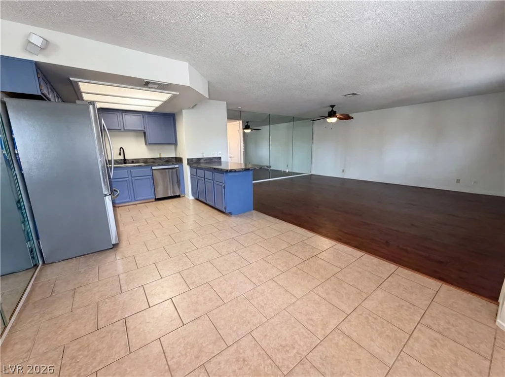 1325 Keifer, Las Vegas, NV 89128
