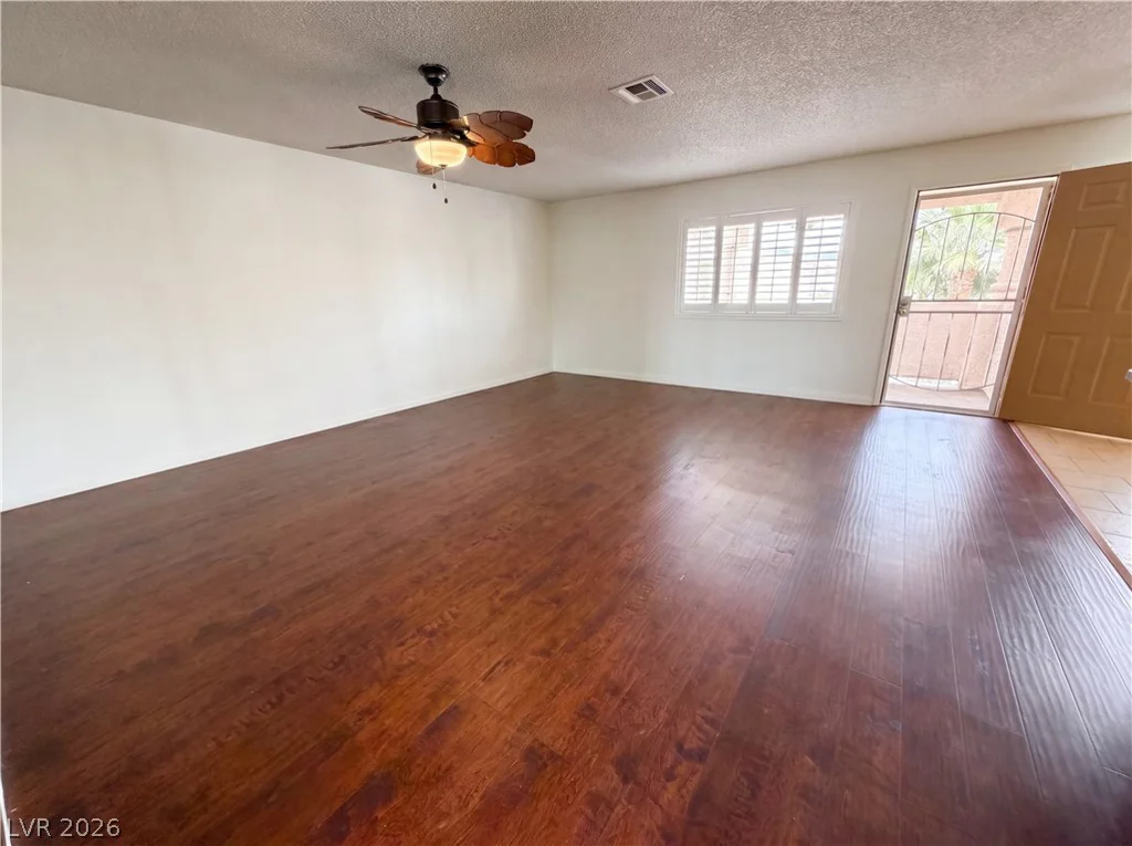 1325 Keifer, Las Vegas, NV 89128