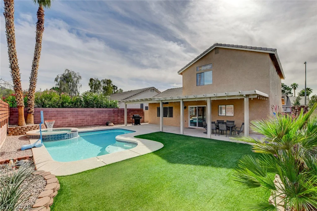 14 Book Wagon, Henderson, NV 89012