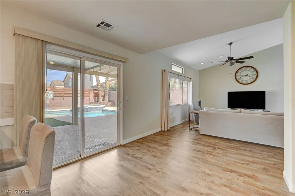 14 Book Wagon, Henderson, NV 89012