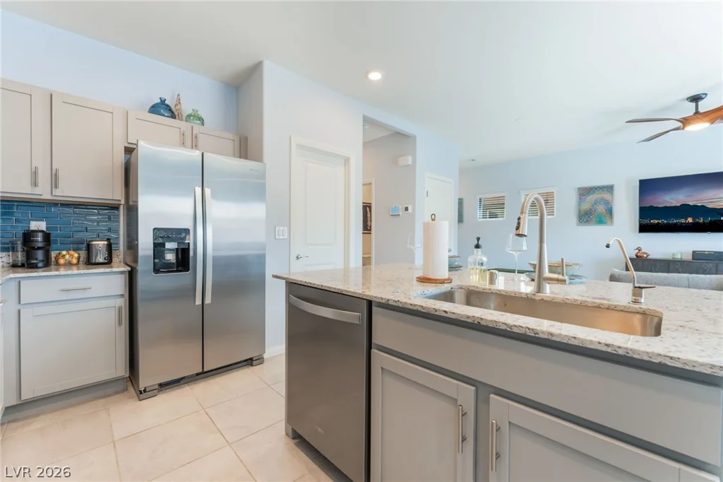 7059 Alabaster Peak, Las Vegas, NV 89166